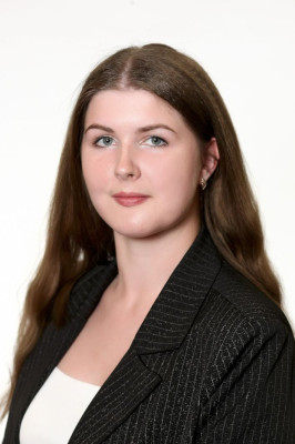 Логопед Холманова Екатерина Александровна.